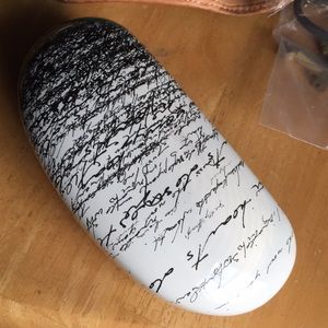 Kensie Sunglasses Case